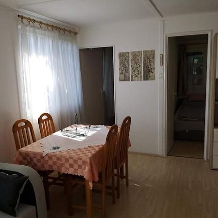 Erdoszeli Vendeghaz Apartment Dudar ภายนอก รูปภาพ